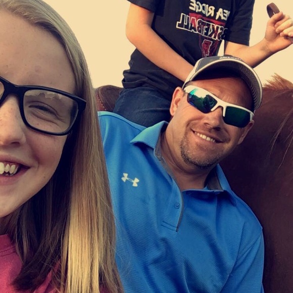 Meet your Posher, Sam - Picture 1 of 1